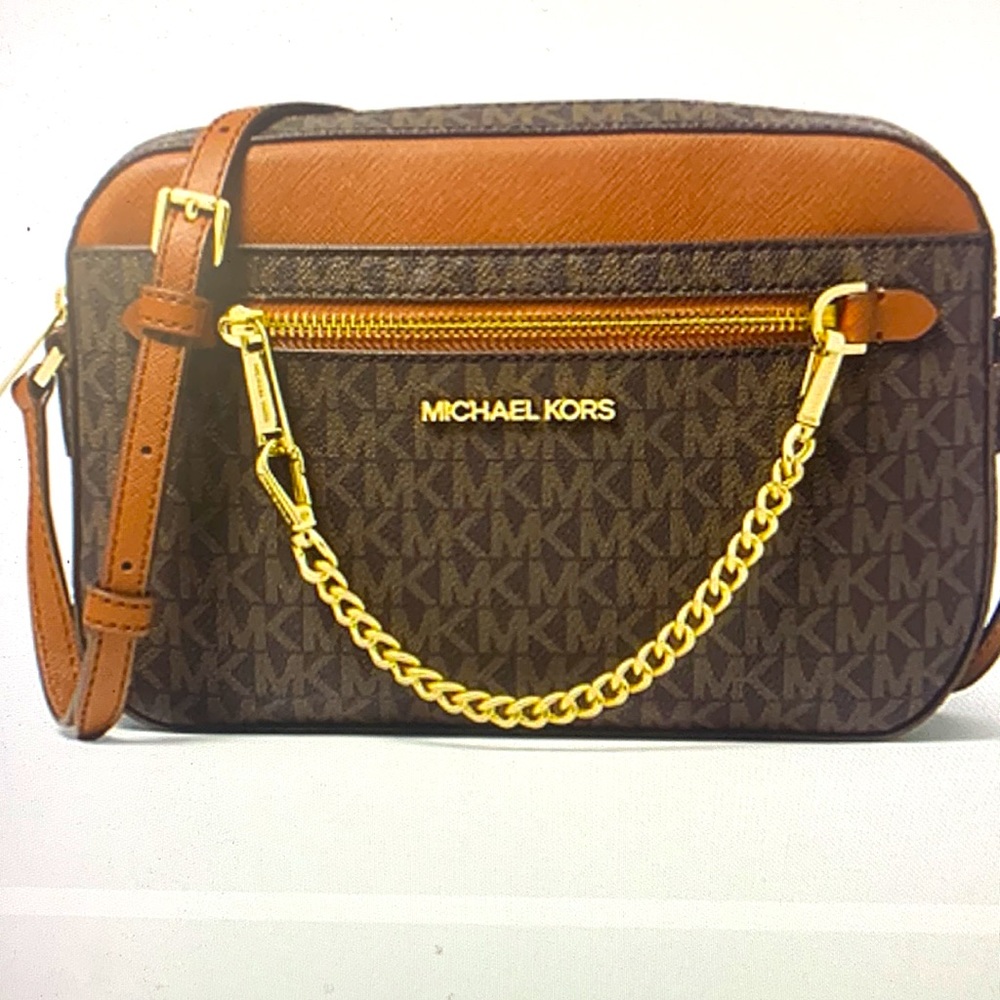 HOST PICK NWT Jet set Michael Kors Logo crossbody Bag - Picture 2 of 7